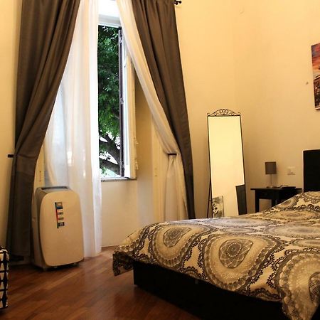 Ferienwohnung La Dimora Dell'Artista Palermo Exterior foto